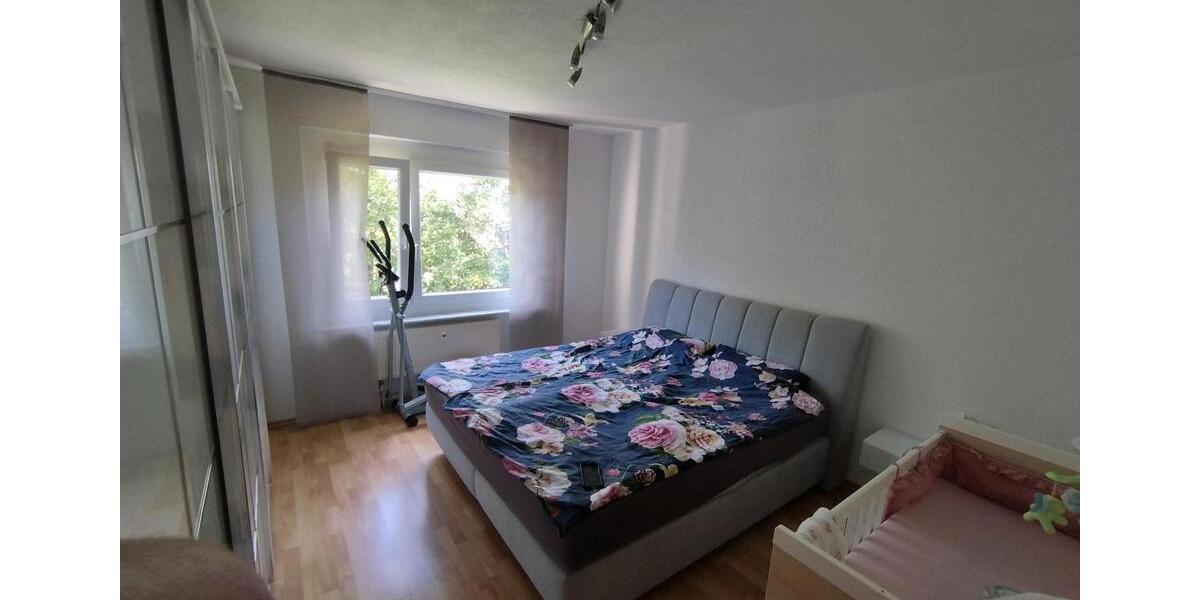 Etagenwohnung Villingen-Schwenningen Schwenningen - 4 Zimmer, 102 m&sup2;, 250.000&euro; | Angebot:24111903