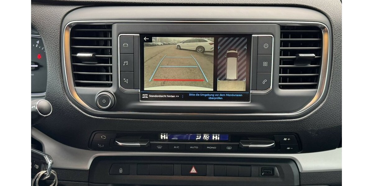 Peugeot Traveller BUSINESS L2 2.0 HDI/NAVI/8-SITZ/1.HAND 81.738 km 29.800 &euro; Villingen-Schwenningen 78054