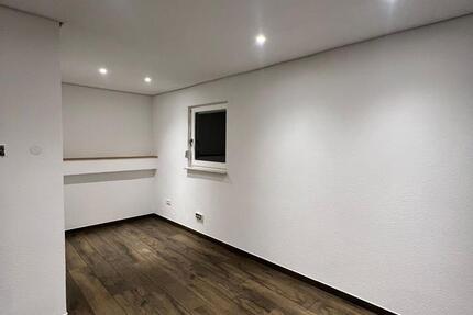 Wohnung Tuttlingen - 2 Zimmer, 74 m&sup2;, 950&euro; | Angebot:25352353