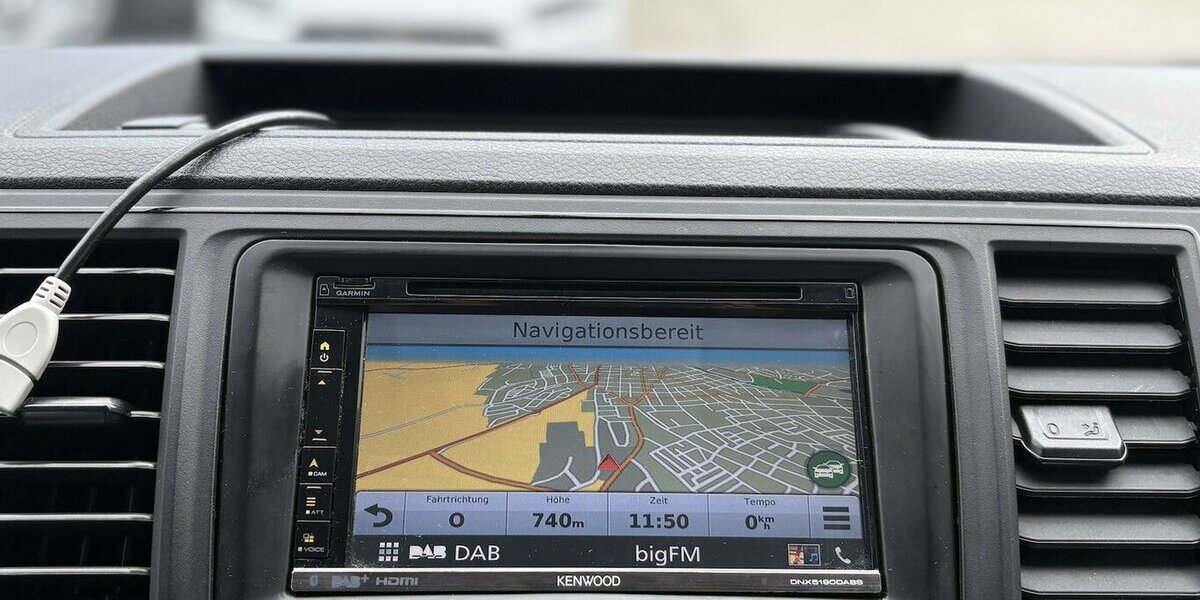 VW T6 Transporter Kasten 9-SITZER/AHK/NAVI/KAMERA 114.224 km 26.800 &euro; Villingen-Schwenningen 78054
