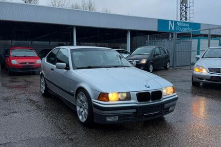 BMW 316 249.000 km 2.399 &euro; Villingen-Schwenningen 78048