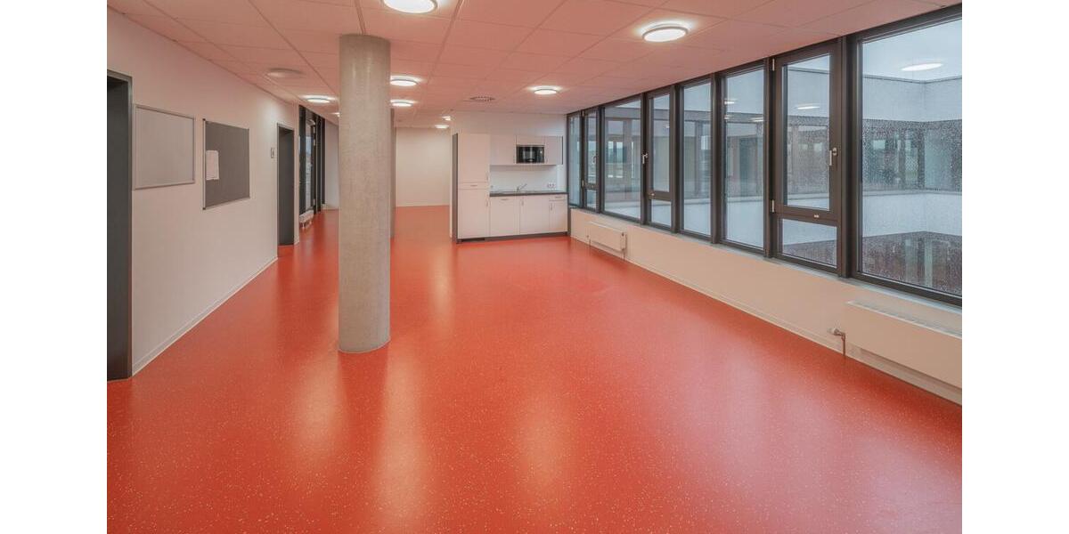 Gewerbeobjekt Villingen-Schwenningen Schwenningen - 4.100&euro; | Angebot:25561179