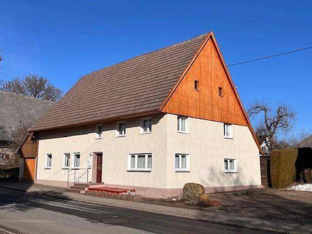 Einfamilienhaus Königsfeld im Schwarzwald Neuhausen - 4 Zimmer, 140 m&sup2;, 177.500&euro; | Angebot:26595414