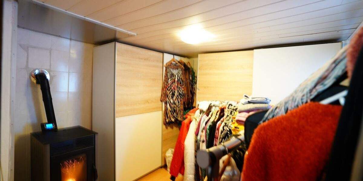 Einfamilienhaus Aldingen / Aixheim Aixheim - 5 Zimmer, 48 m&sup2;, 128.000&euro; | Angebot:25733257