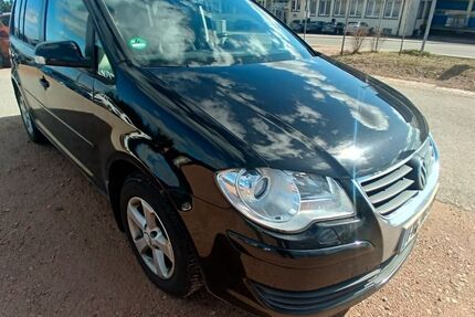 VW Touran 330.000 km 1.750 &euro; Löffingen 79843