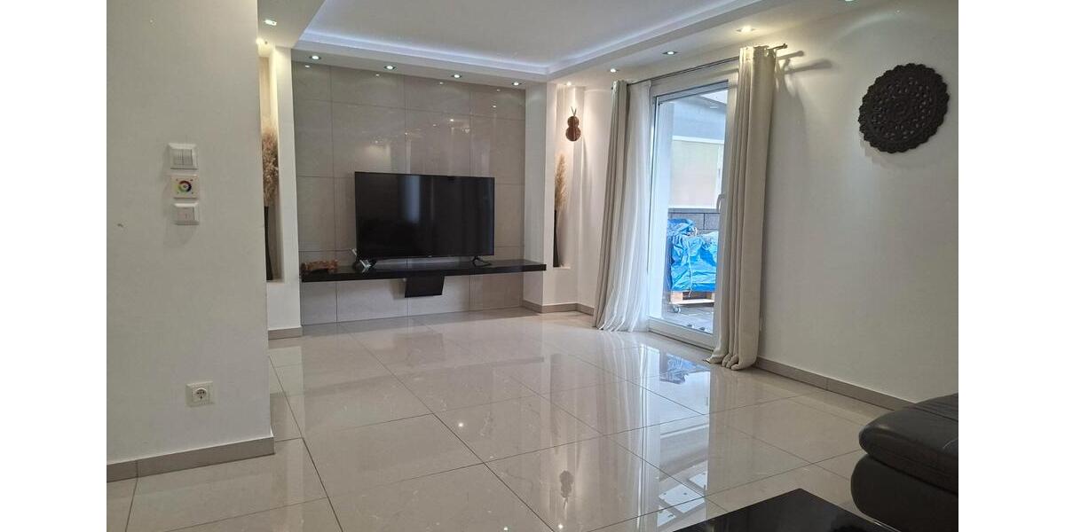Doppelhaushälfte Tuttlingen - 5.5 Zimmer, 162 m&sup2;, 415.000&euro; | Angebot:26980287