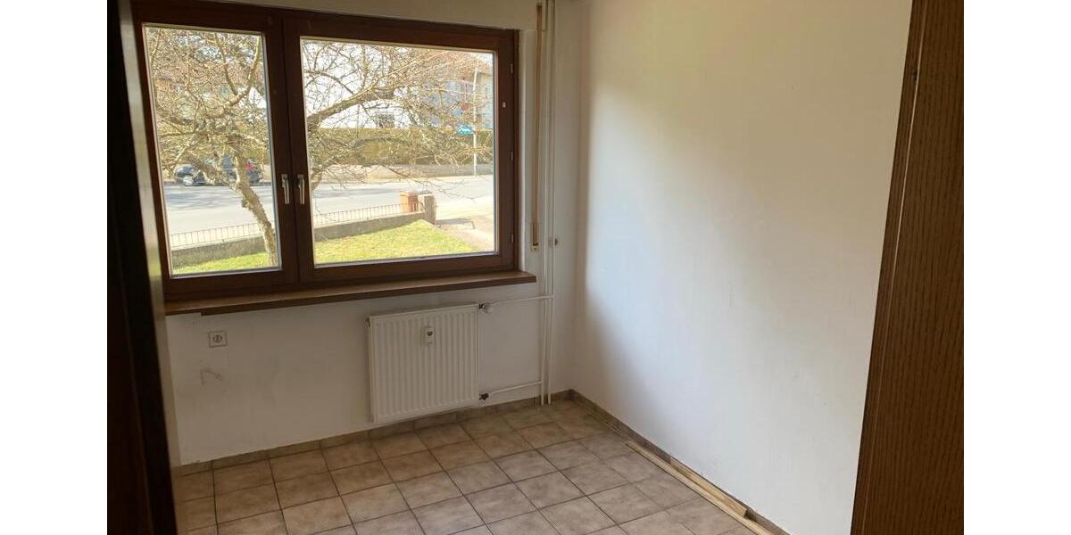 Doppelhaushälfte Villingen-Schwenningen Schwenningen - 8 Zimmer, 169 m&sup2;, 390.000&euro; | Angebot:26426887