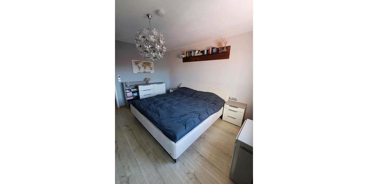 Etagenwohnung Oberndorf am Neckar - 4.5 Zimmer, 111 m&sup2;, 295.000&euro; | Angebot:23845909
