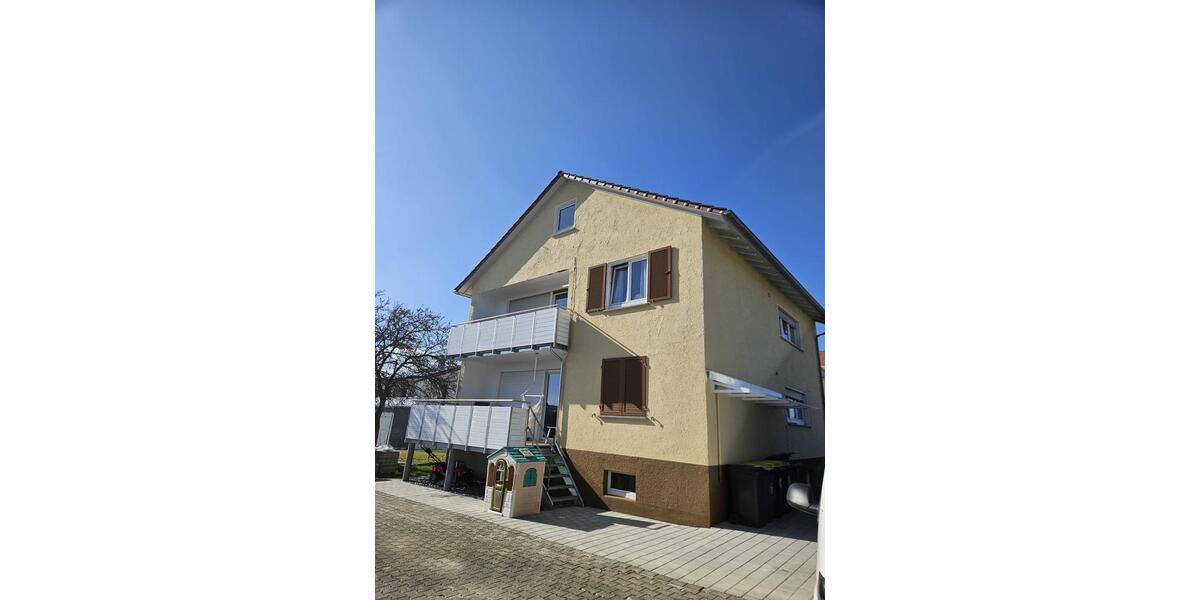 Etagenwohnung Trossingen - 3 Zimmer, 75 m&sup2;, 1.000&euro; | Angebot:25945552