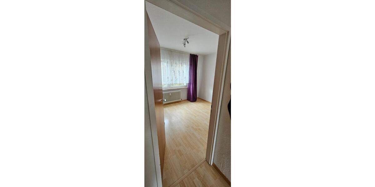 Etagenwohnung Villingen-Schwenningen Schwenningen - 3.5 Zimmer, 92 m&sup2;, 220.000&euro; | Angebot:25960888