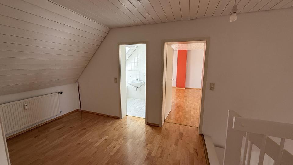 Maisonettenwohnung Donaueschingen - 5.5 Zimmer, 220 m&sup2;, 1.800&euro; | Angebot:26670180