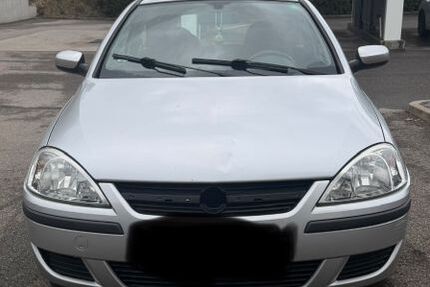 Opel Corsa 164.800 km 2.100 &euro; Titisee Neustadt 79822
