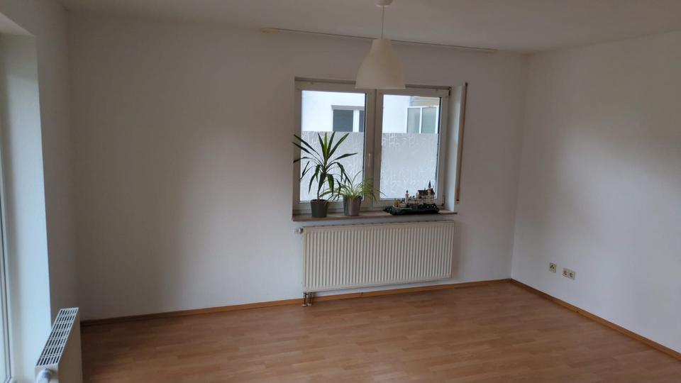 Erdgeschoßwohnung Villingen-Schwenningen Kopsbühl - 8 Zimmer, 56 m&sup2;, 650&euro; | Angebot:26595171