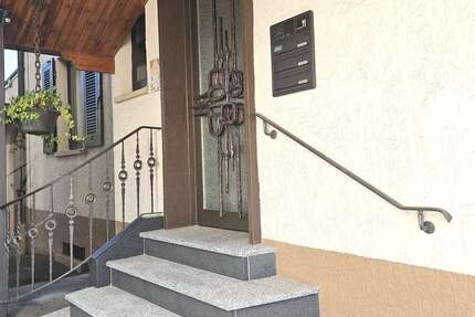 Haus Villingen-Schwenningen Schwenningen - 9 Zimmer, 226 m&sup2;, 499.000&euro; | Angebot:24617692