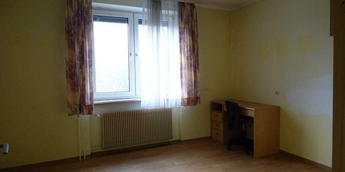 Mehrfamilienhaus, Wohnhaus Sankt Georgen im Schwarzwald Stadtgebiet - 1 Zimmer, 360 m&sup2;, 389.000&euro; | Angebot:25684280