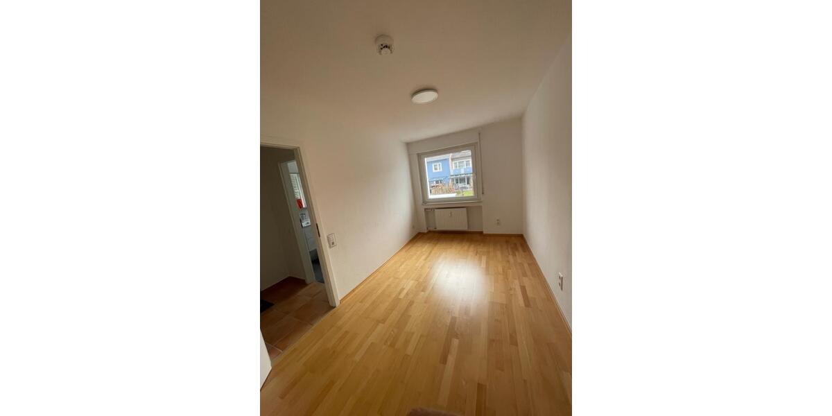 Reihenhaus Villingen-Schwenningen Schwenningen - 8 Zimmer, 209 m&sup2;, 599.000&euro; | Angebot:27242779
