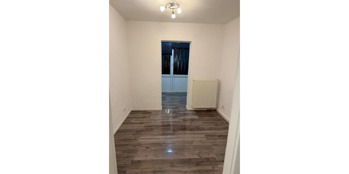 Erdgeschoßwohnung Tuttlingen - 3 Zimmer, 64 m&sup2;, 160.000&euro; | Angebot:24789251