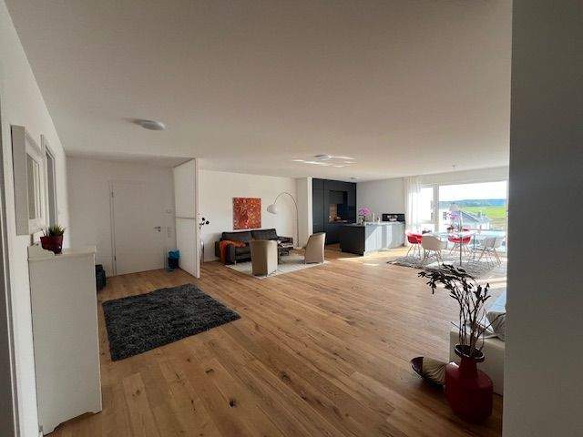 Etagenwohnung Dauchingen - 4 Zimmer, 133 m&sup2;, 439.500&euro; | Angebot:25741584