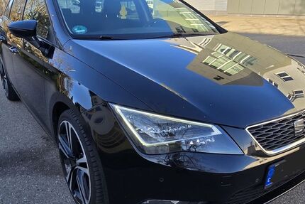 Seat Leon 248.000 km 6.400 &euro; Tuttlingen 78532
