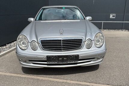 Mercedes-Benz E 270 401.256 km 2.990 &euro; Epfendorf 78736