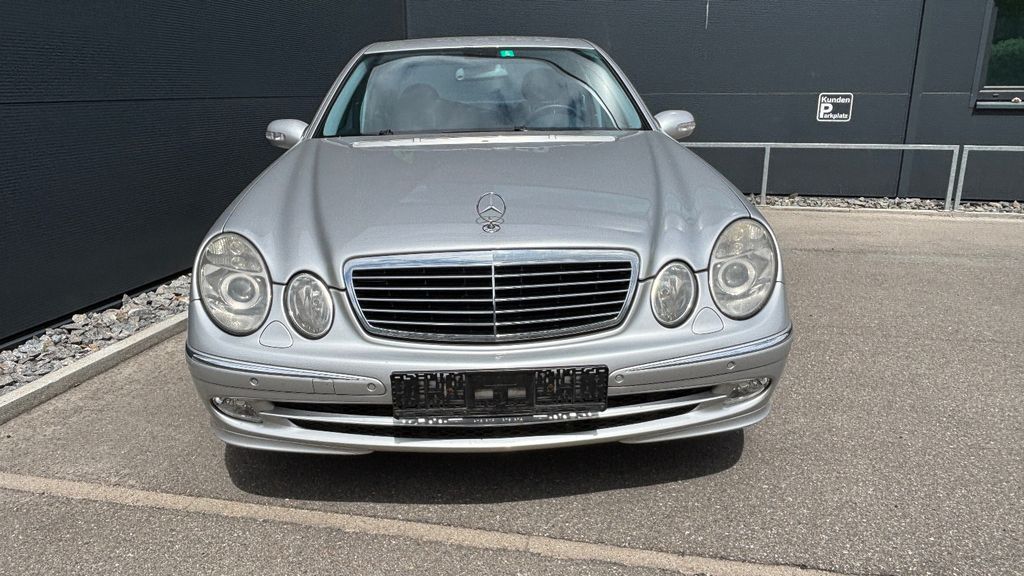 Mercedes-Benz E 270 401.256 km 2.990 &euro; Epfendorf 78736
