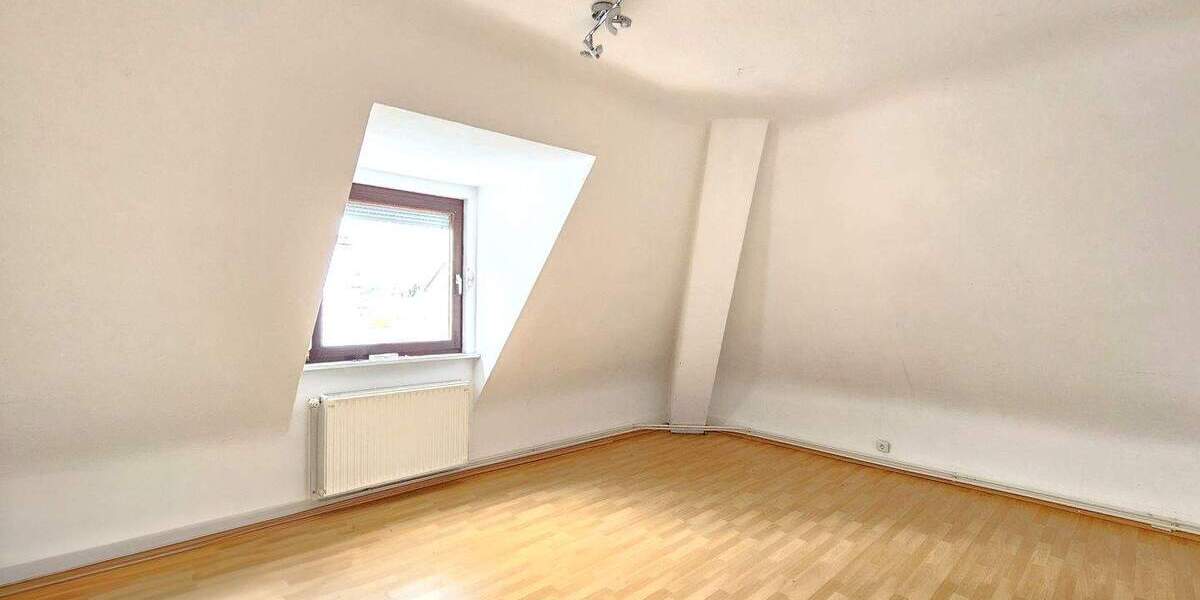 Etagenwohnung Villingen-Schwenningen Schwenningen - 3 Zimmer, 70 m&sup2;, 169.000&euro; | Angebot:25685911
