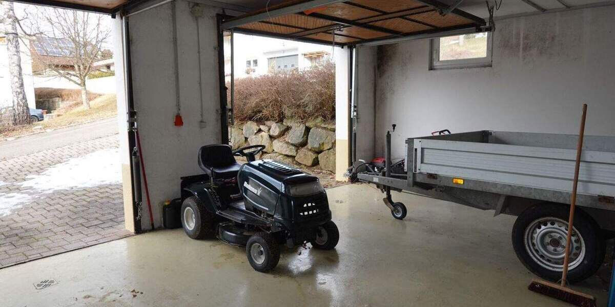 Etagenwohnung Blumberg Epfenhofen - 8 Zimmer, 180 m&sup2;, 395.000&euro; | Angebot:25684279