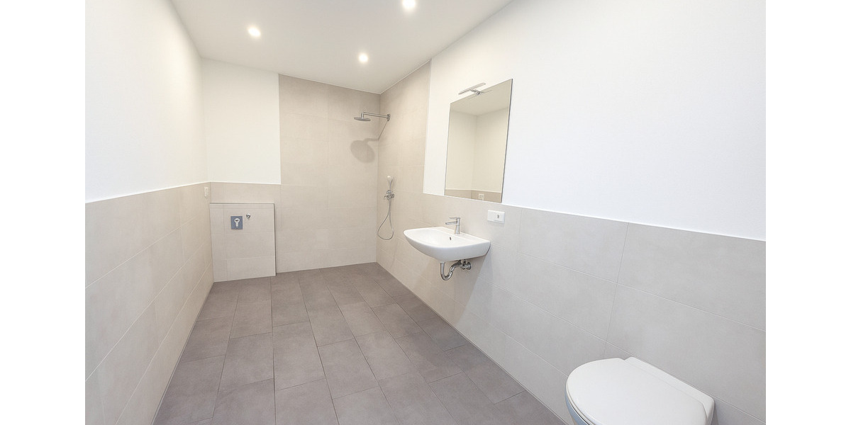 Etagenwohnung Tuttlingen - 1 Zimmer, 65 m&sup2;, 650&euro; | Angebot:25267183