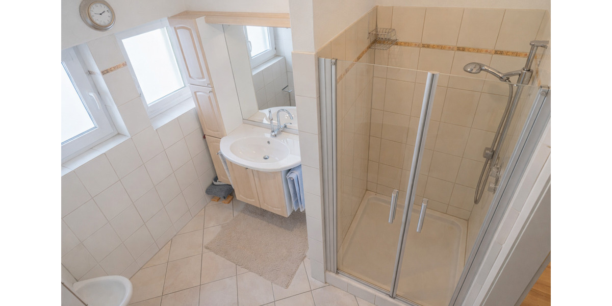 Etagenwohnung Bad Dürrheim - 3.5 Zimmer, 106 m&sup2;, 950&euro; | Angebot:25332665