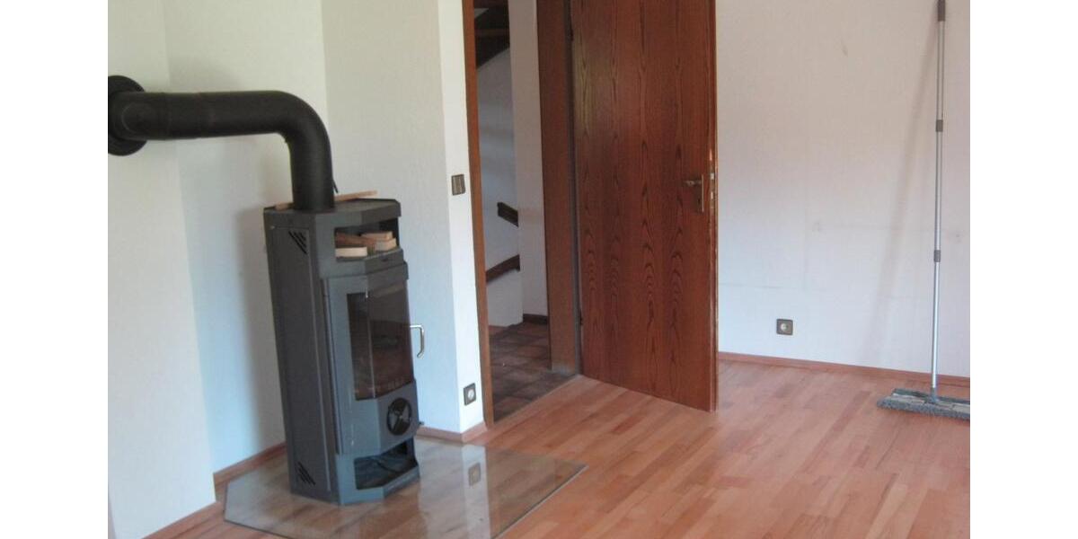 Doppelhaushälfte Löffingen - 3 Zimmer, 80 m&sup2;, 800&euro; | Angebot:26547919