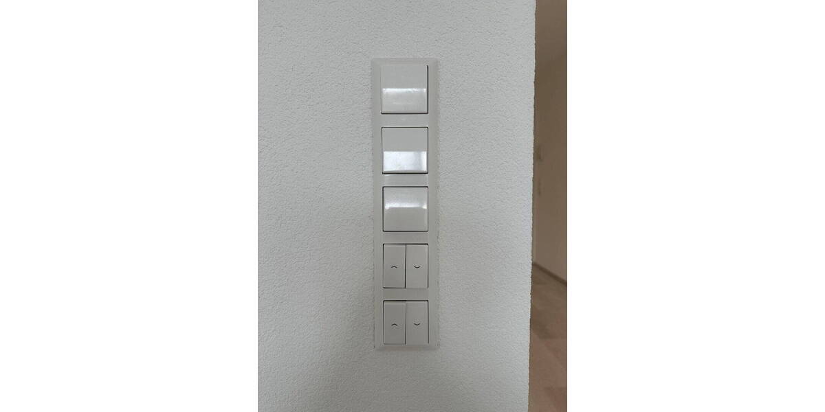 Etagenwohnung Villingen-Schwenningen Schwenningen - 4 Zimmer, 98 m&sup2;, 1.050&euro; | Angebot:26794375