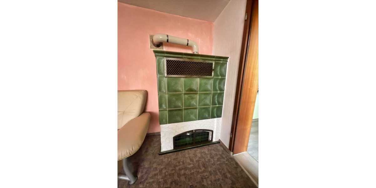 Einfamilienhaus Schömberg - 7 Zimmer, 180 m&sup2;, 178.000&euro; | Angebot:25692860