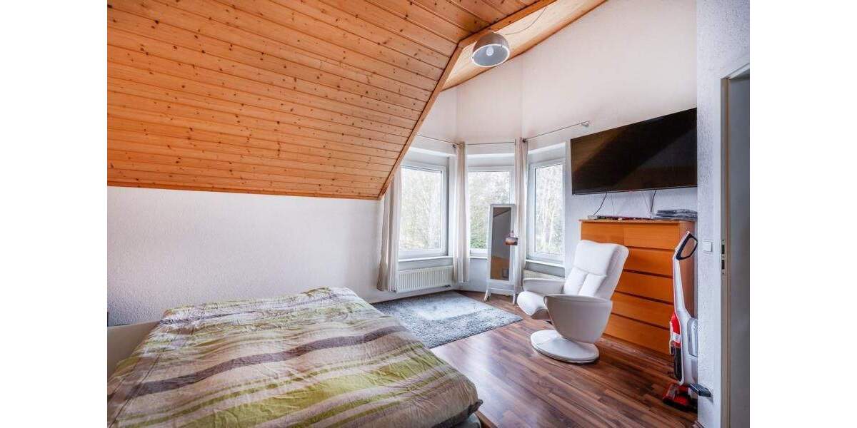 Doppelhaushälfte Villingen-Schwenningen Schwenningen - 6 Zimmer, 159 m&sup2;, 589.000&euro; | Angebot:25698701