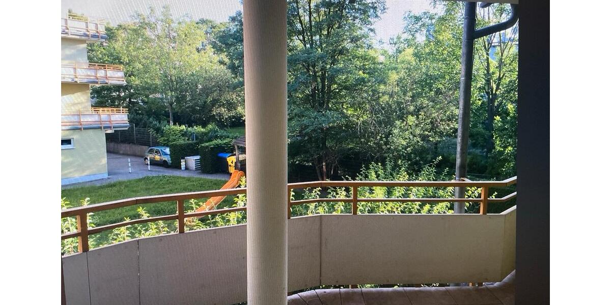 Etagenwohnung Villingen-Schwenningen Schwenningen - 3 Zimmer, 106 m&sup2;, 135.000&euro; | Angebot:24653948