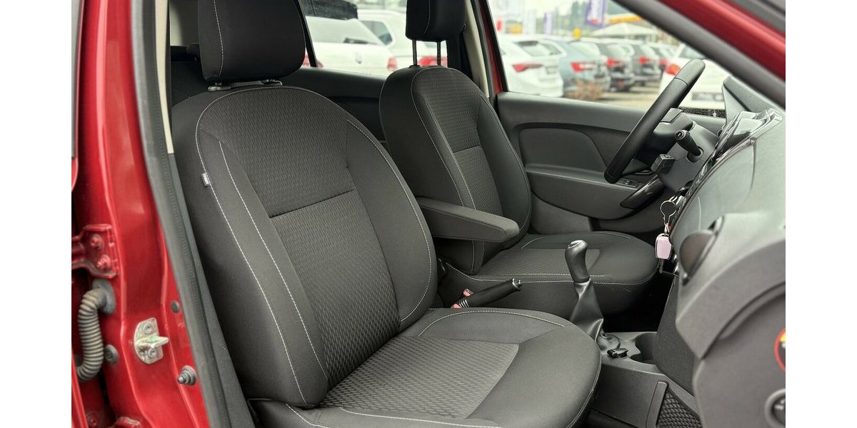 Dacia Sandero II 1.0 Comfort BT/KLIMA/TEMPOMAT/1.HAND 36.512 km 6.900 &euro; Villingen-Schwenningen 78054