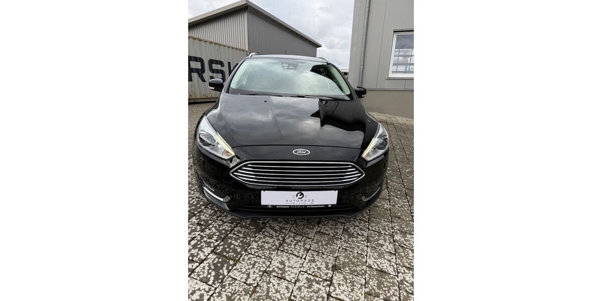 Ford Focus 127.000 km 9.799 &euro; Villingen-Schwenningen 78052