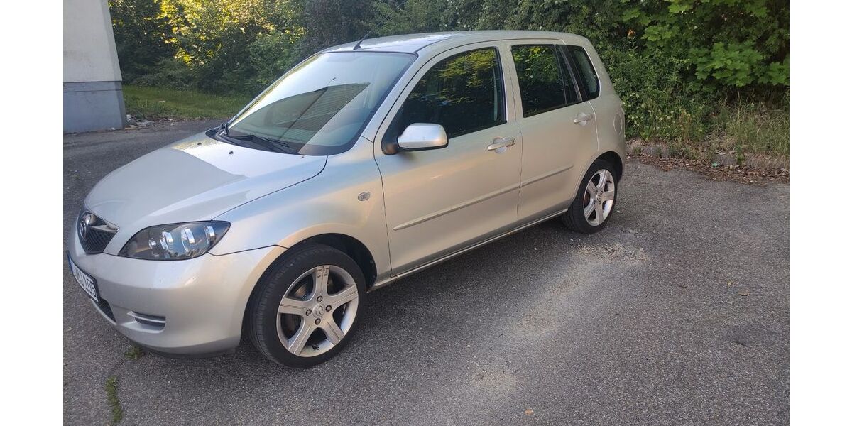 Mazda 2 110.000 km 1.250 &euro; Villingen-Schwenningen 78054
