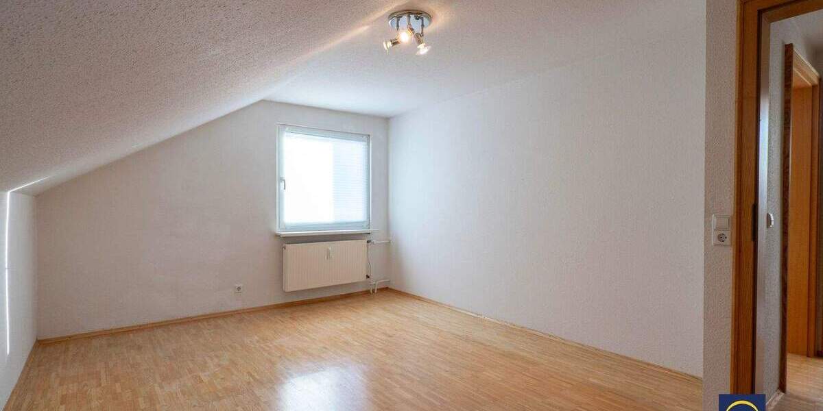Etagenwohnung Bad Dürrheim - 7 Zimmer, 152 m&sup2;, 429.000&euro; | Angebot:25729591