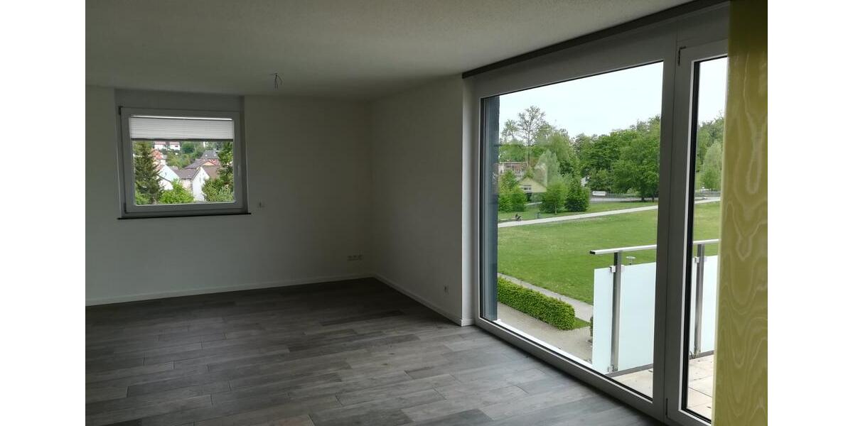 Etagenwohnung Villingen-Schwenningen Schwenningen - 4.5 Zimmer, 112 m&sup2;, 1.160&euro; | Angebot:25452071