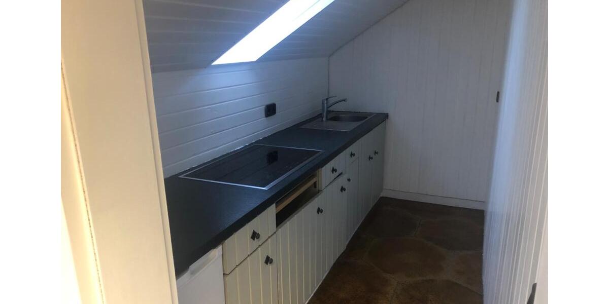 Dachgeschoßwohnung Donaueschingen - 2 Zimmer, 85 m&sup2;, 910&euro; | Angebot:25451983