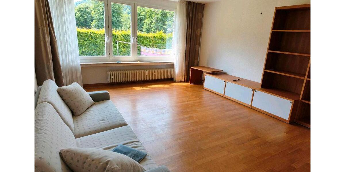 Hochparterre Oberndorf am Neckar - 3 Zimmer, 80 m&sup2;, 170.000&euro; | Angebot:26920778