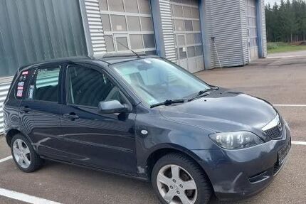 Mazda 2 180.630 km 800 &euro; Titisee-Neustadt 79822
