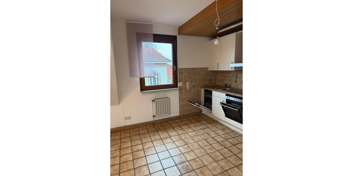 Dachgeschoßwohnung Villingen-Schwenningen Schwenningen - 2 Zimmer, 40 m&sup2;, 400&euro; | Angebot:24680750