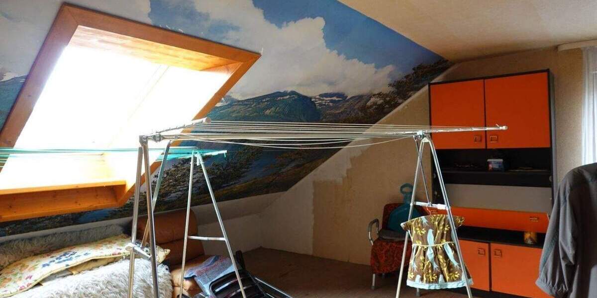 Etagenwohnung Blumberg Epfenhofen - 8 Zimmer, 180 m&sup2;, 395.000&euro; | Angebot:25684279