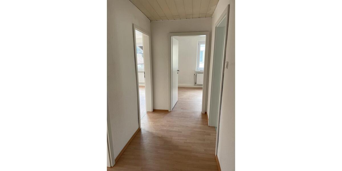 Dachgeschoßwohnung Schramberg - 3 Zimmer, 55 m&sup2;, 450&euro; | Angebot:26618486