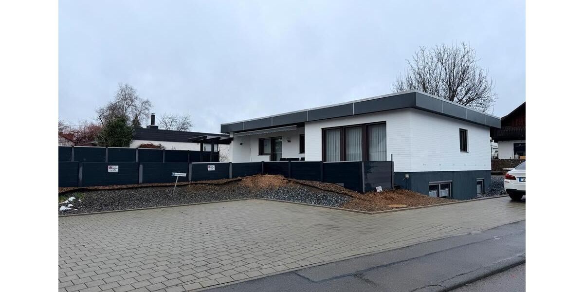 Erdgeschoßwohnung Trossingen - 4 Zimmer, 100 m&sup2;, 1.400&euro; | Angebot:25965690