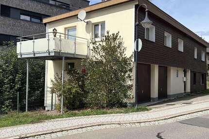 Haus Titisee-Neustadt Neustadt - 6 Zimmer, 132 m&sup2;, 270.000&euro; | Angebot:27491836
