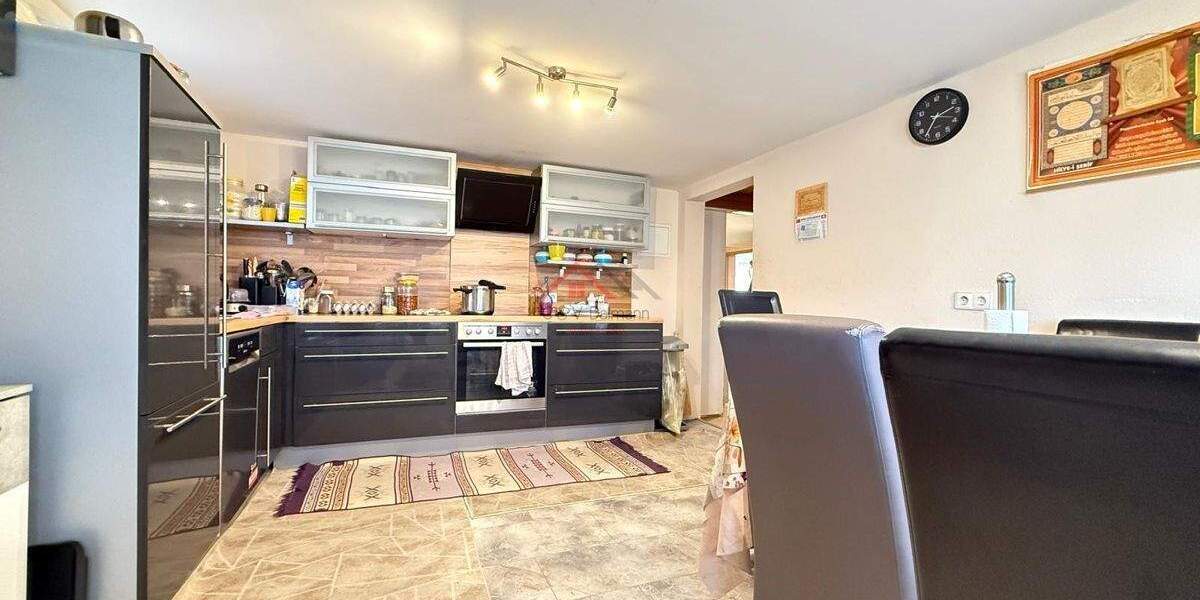 Etagenwohnung Tuttlingen - 5 Zimmer, 134 m&sup2;, 169.000&euro; | Angebot:25733269