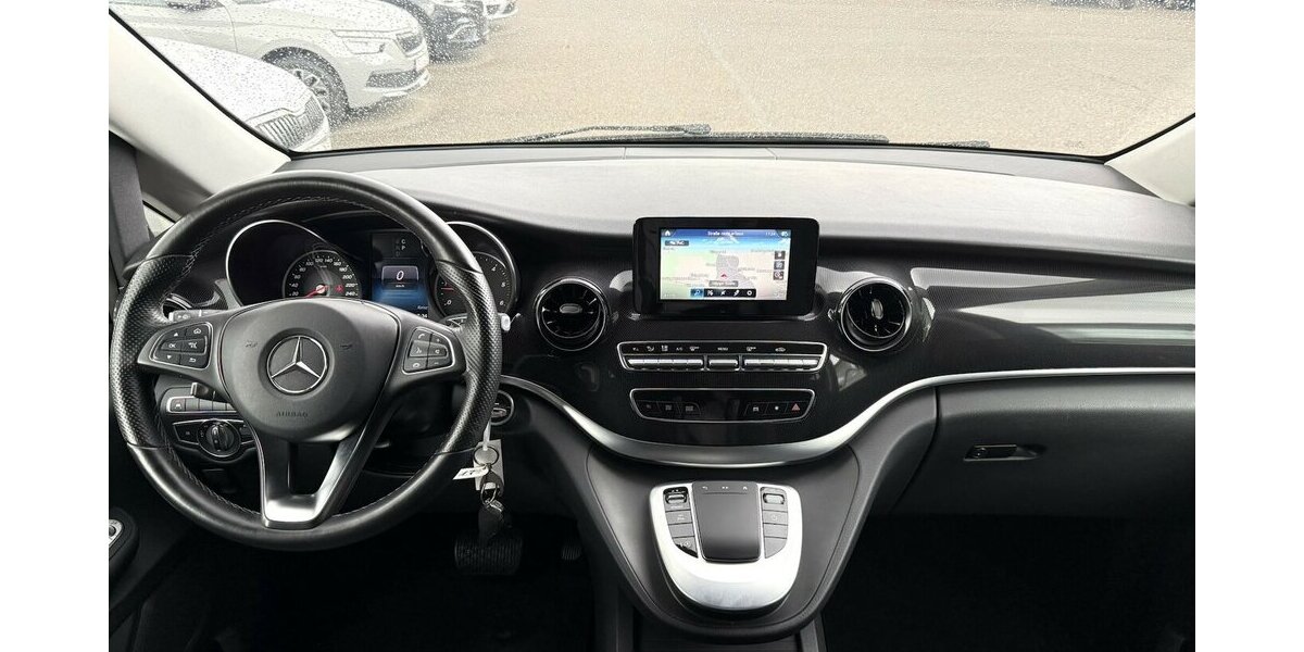 Mercedes-Benz V 250 d LANG/KAMERA/NAVI/LED/2xSCHIEBETÜR/1.HAND 104.913 km 39.900 &euro; Villingen-Schwenningen 78054