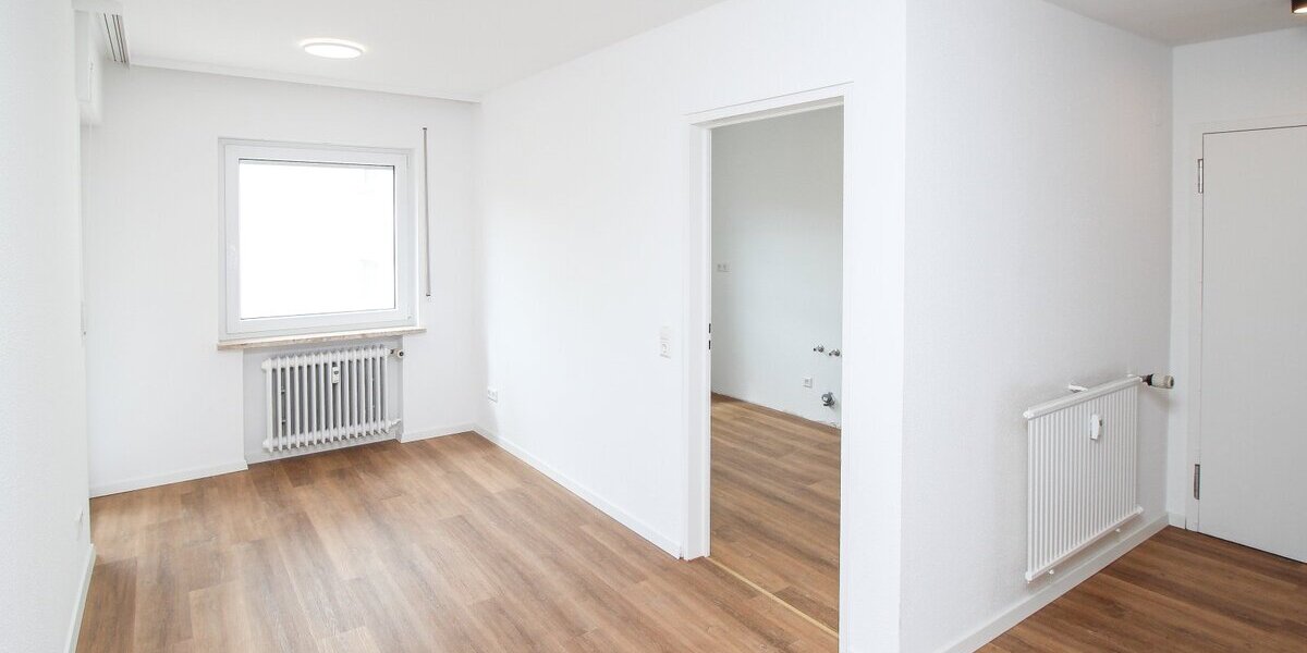 Renovierte & modernisierte 3,5-Zimmer-Wohnung mit Balkon & Garage in Rottweil - Etagenwohnung Rottweil | Angebot:26645938